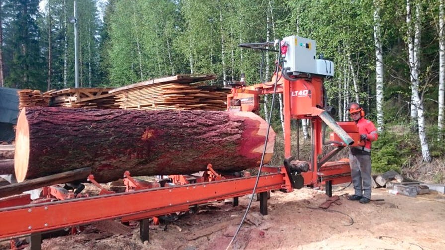 Wood-Mizer mobile sawmill operates right in the woods